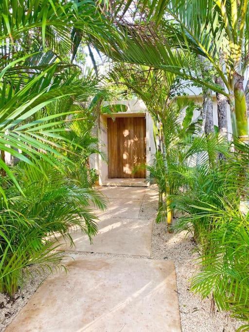 Casa Areca, Awarded Architectural Villa Located In A Secured Gated Community, With Concierge Services Tulum Dış mekan fotoğraf